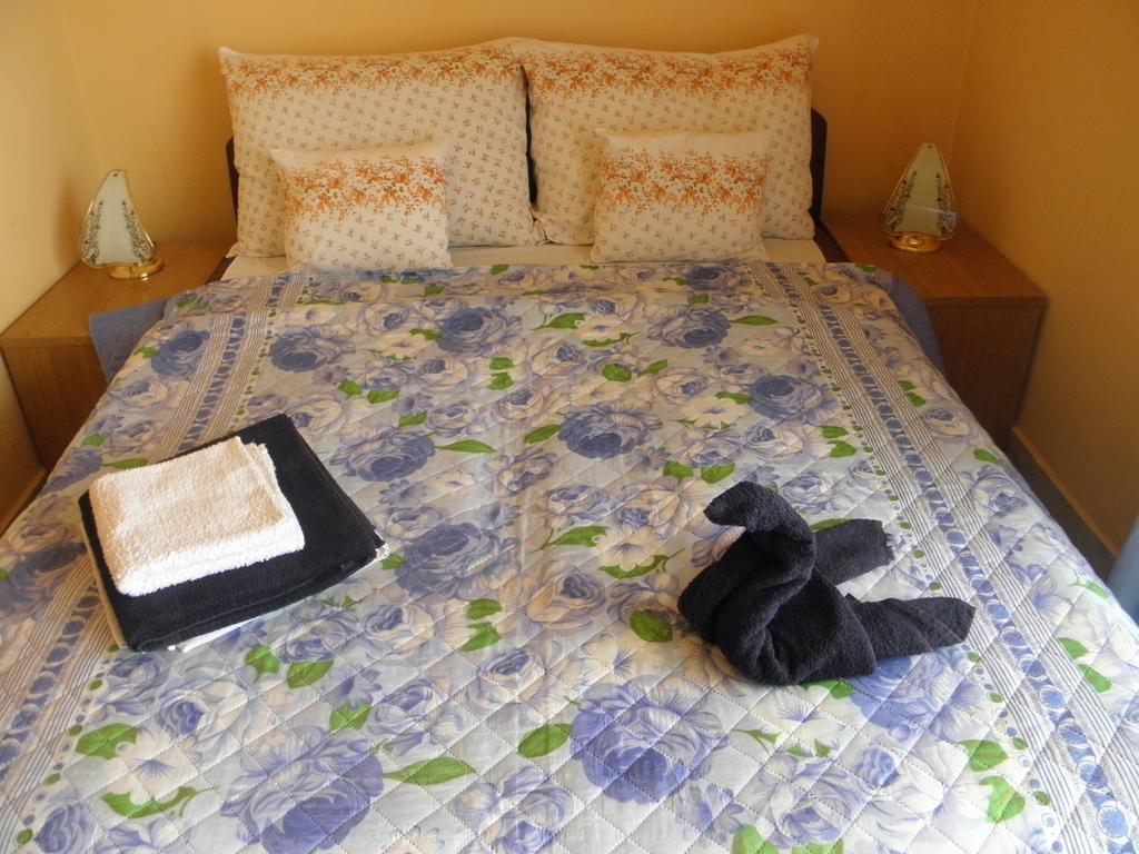 Bed and Breakfast Kristaly Apartman Hévíz Exterior foto