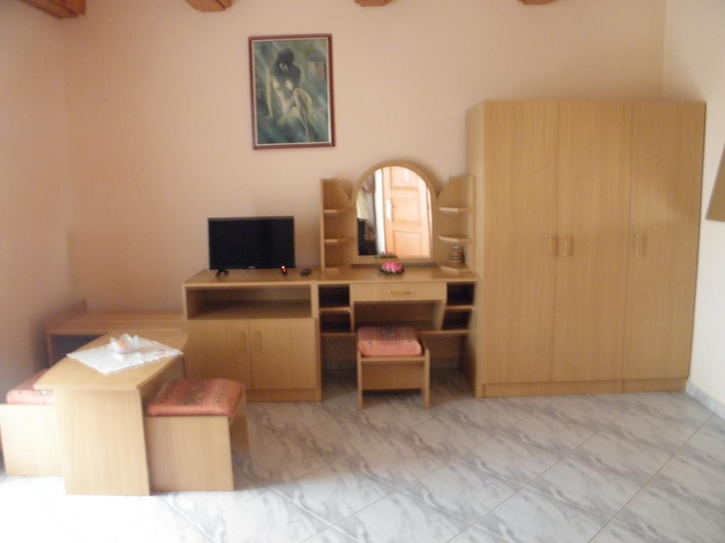 Bed and Breakfast Kristaly Apartman Hévíz Exterior foto