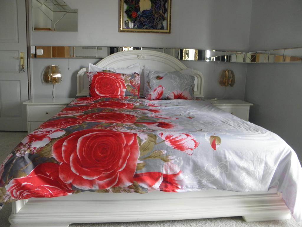Bed and Breakfast Kristaly Apartman Hévíz Exterior foto