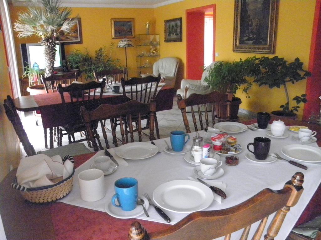 Bed and Breakfast Kristaly Apartman Hévíz Exterior foto