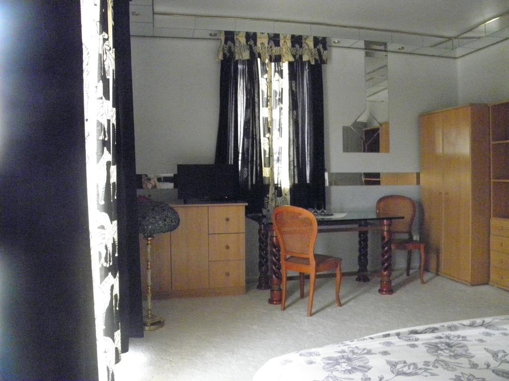 Bed and Breakfast Kristaly Apartman Hévíz Exterior foto